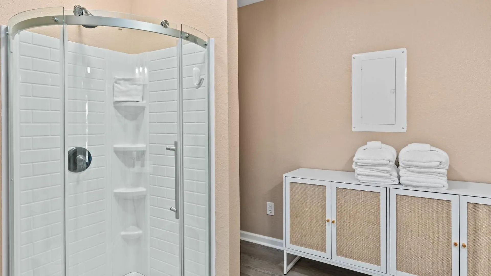 Pcb Group-Friendly Duplex W Pool Backyard Lounge 2 Kitchens Villa Panama City Beach Tatil Evi